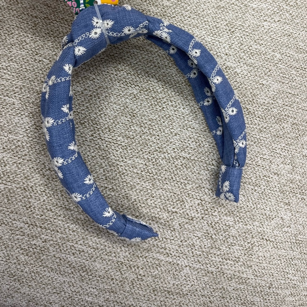 NWT ⚜️💙⚜️ Piper K Gorgeous Blue Floral Denim Embroided  Headband - Picture 9 of 12